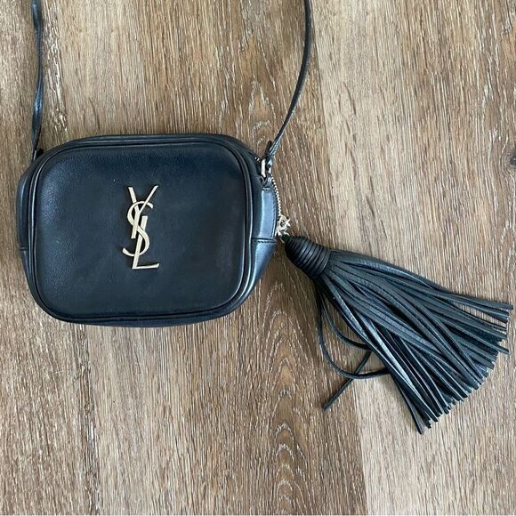 Saint Laurent Handbags - YSL Saint Laurent Blogger Bag